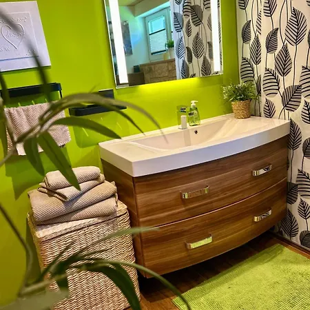شقة Alpen-apartment Mit Garten, Bergblick, Pool Und E-ladestation ارزل ام بيتزتال