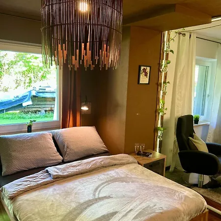 شقة Alpen-apartment Mit Garten, Bergblick, Pool Und E-ladestation *